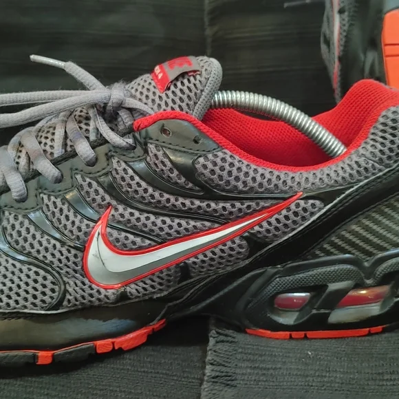 Nike Air Max Gray and Red Sneakers - Picture 8 of 16